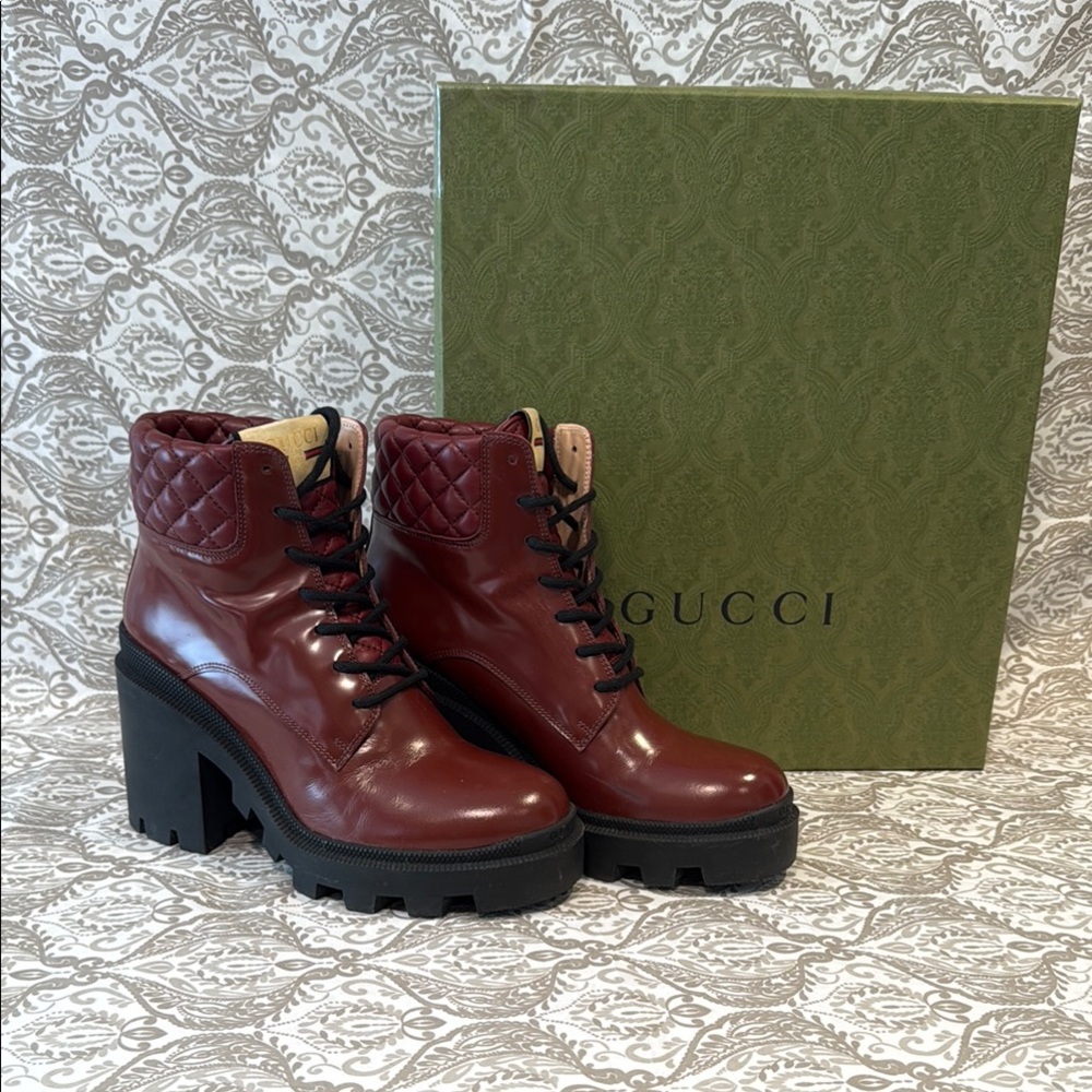 Gucci Women's Lace Up Brownish-Red Leather Boots